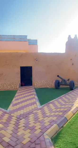 فكرة المصمك بذرة فأصبحت شجرة ثم أينعت ثمارًا